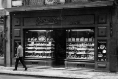 ABASTECIMIENTOS - TIENDAS VARIAS