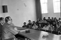 EDUCACION - ESTUDIANTES UNIVERSITARIOS
