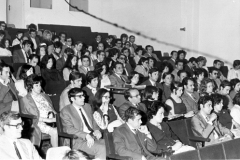 EDUCACION - ESTUDIANTES UNIVERSITARIOS