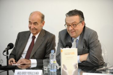 Miquel Roca Junyent y Miguel Herrero y Rodríguez de Miñón